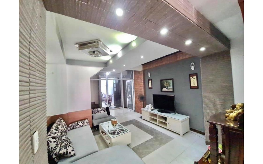 3.95 Tỷ có ngay nhà Song Hành 73.7m2 P Tân Hưng Thuận Quận 12.